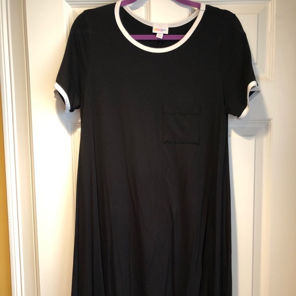 LuLaRoe Dresses & Skirts - LuLaRoe Black S Carly